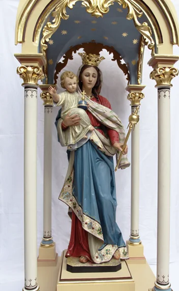 Madonna met Kind in een altaarnis, na